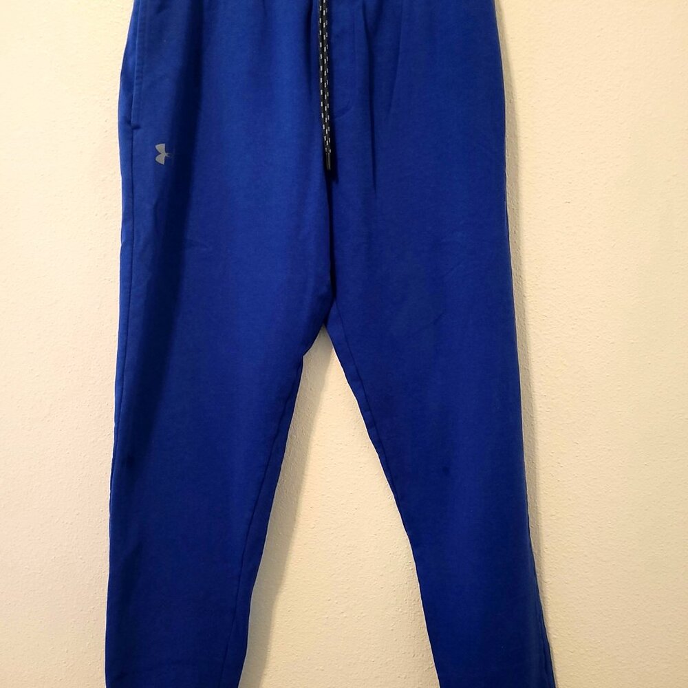 Under Armour - Picture 2 of 4
